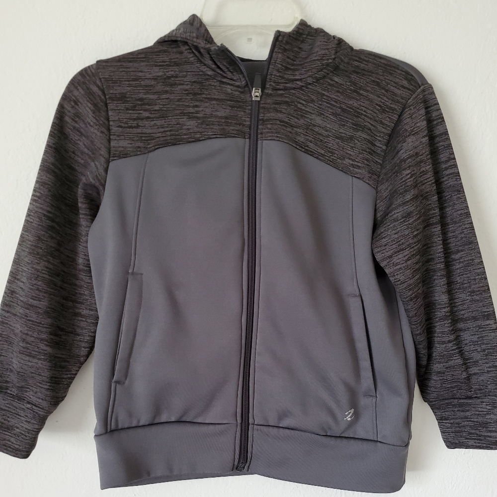 Grey sweater size M
